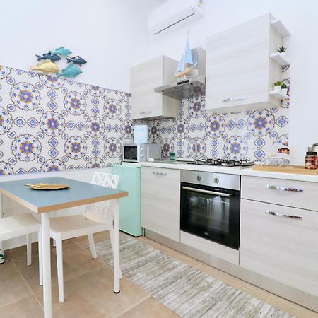 Airport Guest Houses Naples Extérieur photo