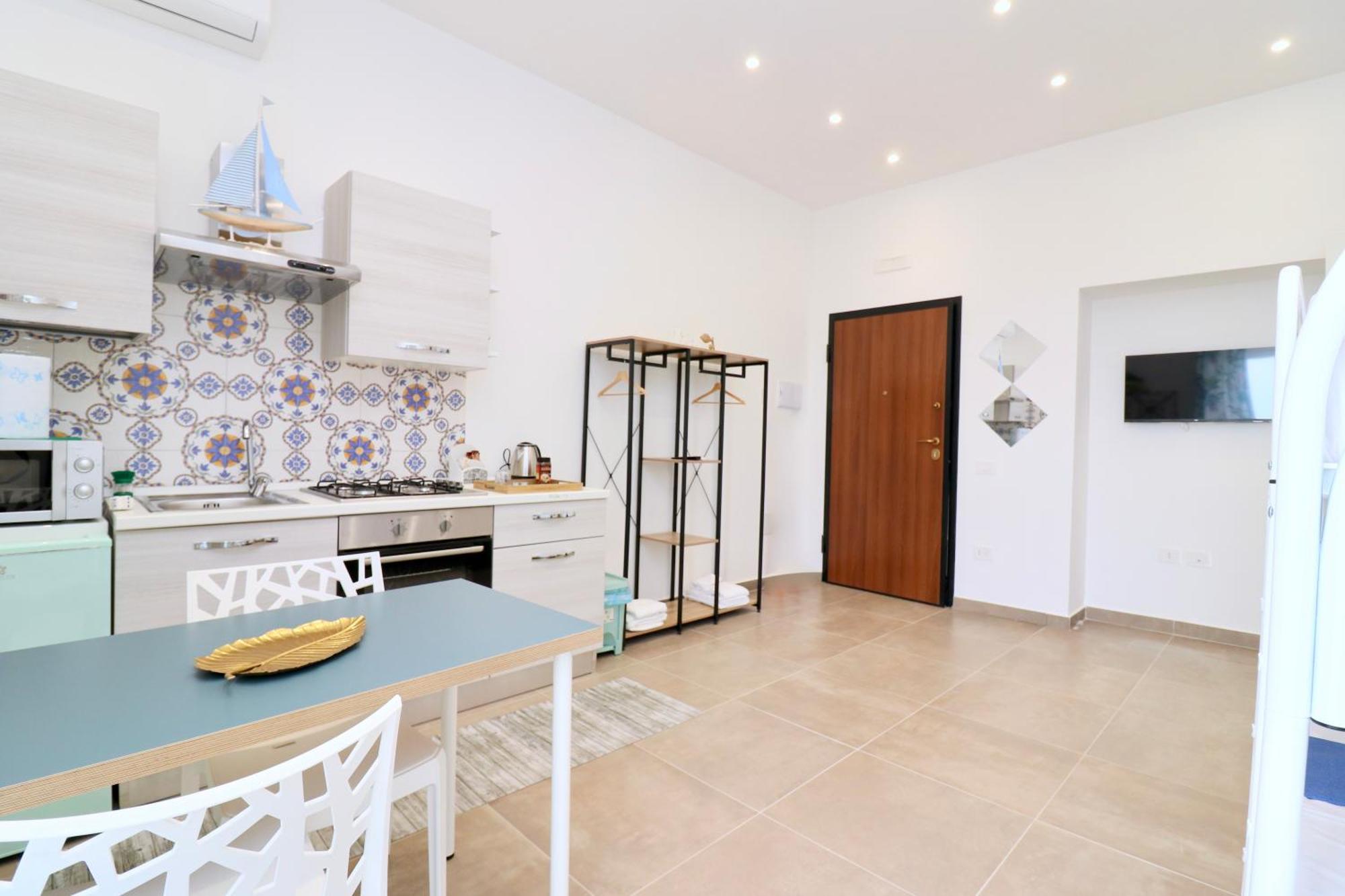 Airport Guest Houses Naples Extérieur photo