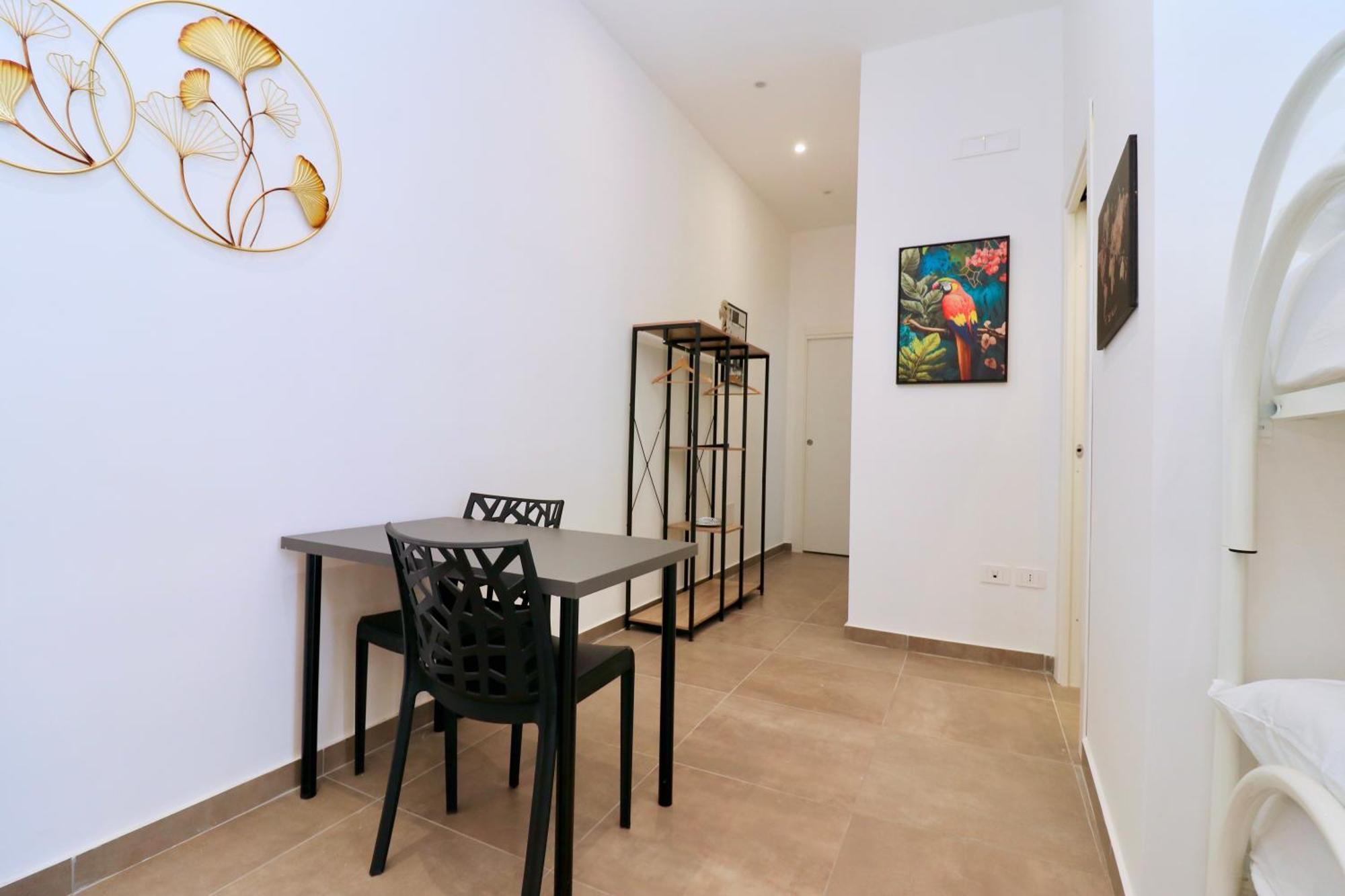 Airport Guest Houses Naples Extérieur photo