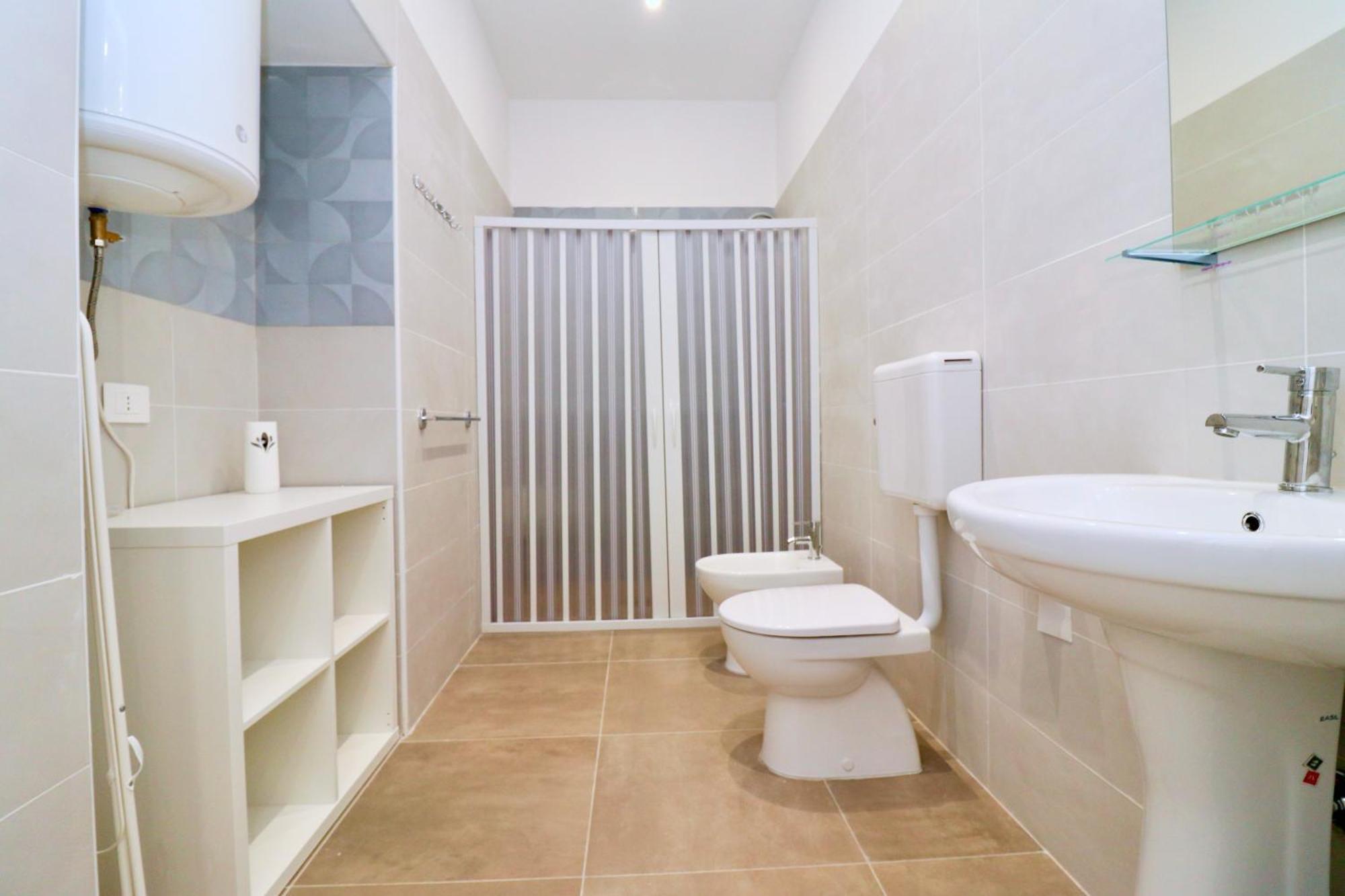 Airport Guest Houses Naples Extérieur photo